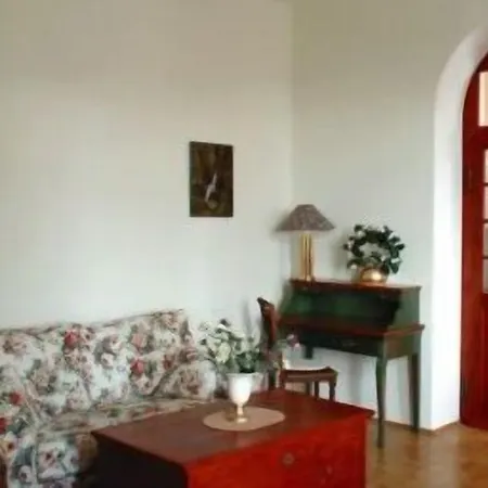 Hotel-appartement-villa Ulenburg 3* دريسدن