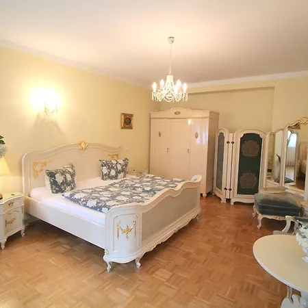 Hotel-appartement-villa Ulenburg Dresden