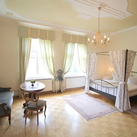 Hotel-appartement-villa Ulenburg Lägenhetshotell 3*