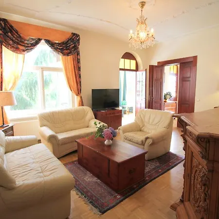 Hotel-appartement-villa Ulenburg Hotel apartamentowy 3*