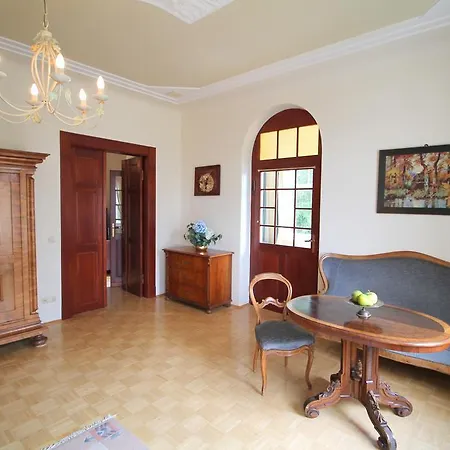 Hotel-appartement-villa Ulenburg Lägenhetshotell