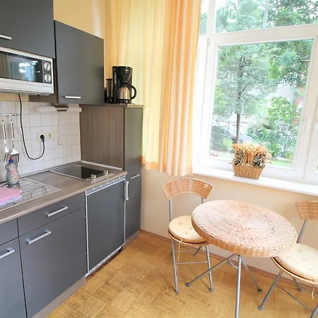 Hotel apartamentowy Hotel-appartement-villa Ulenburg