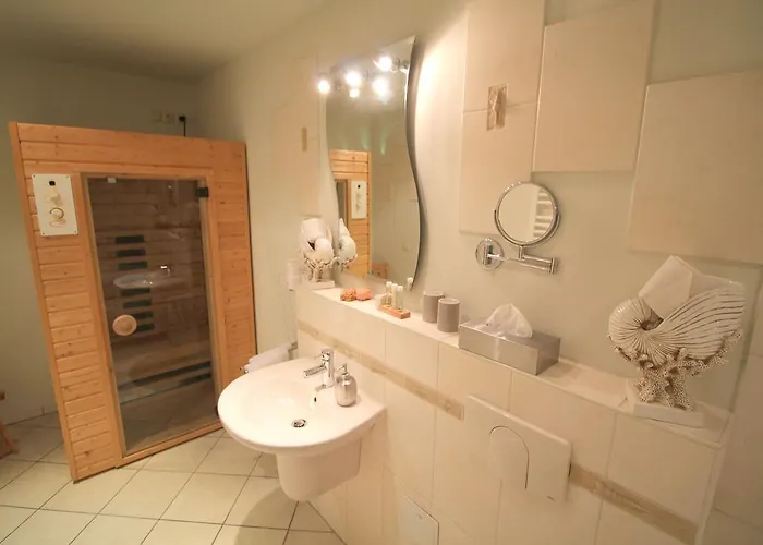 Ξενοδοχείο με διαμερίσματα Hotel-appartement-villa Ulenburg 3*