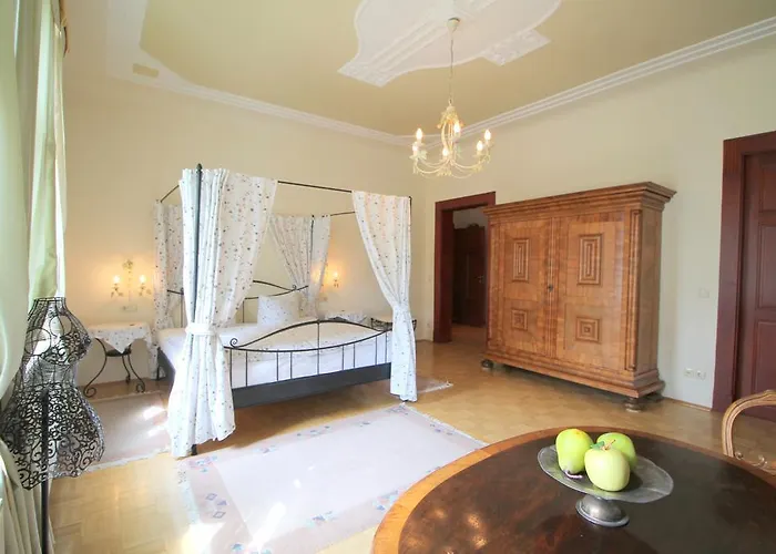 Hotel-appartement-villa Ulenburg 3*