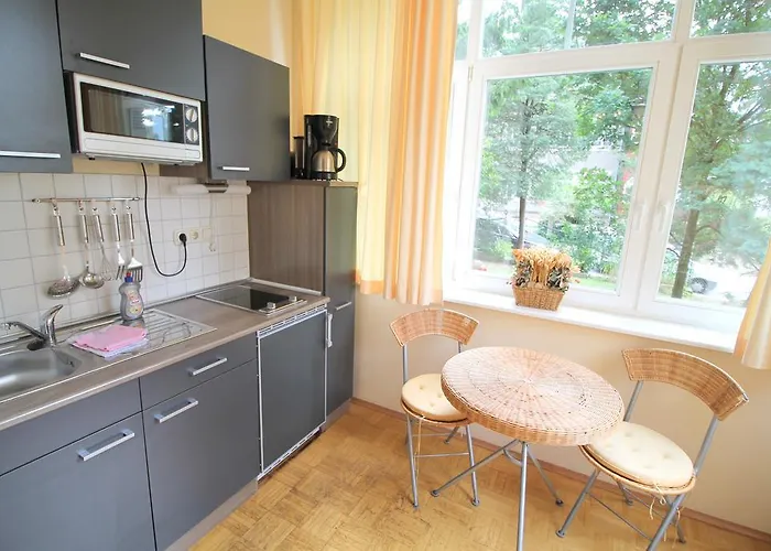 Ξενοδοχείο με διαμερίσματα Hotel-appartement-villa Ulenburg