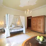 Hotel-appartement-villa Ulenburg 3*