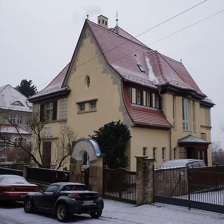 Hotel-appartement-villa Ulenburg 3*